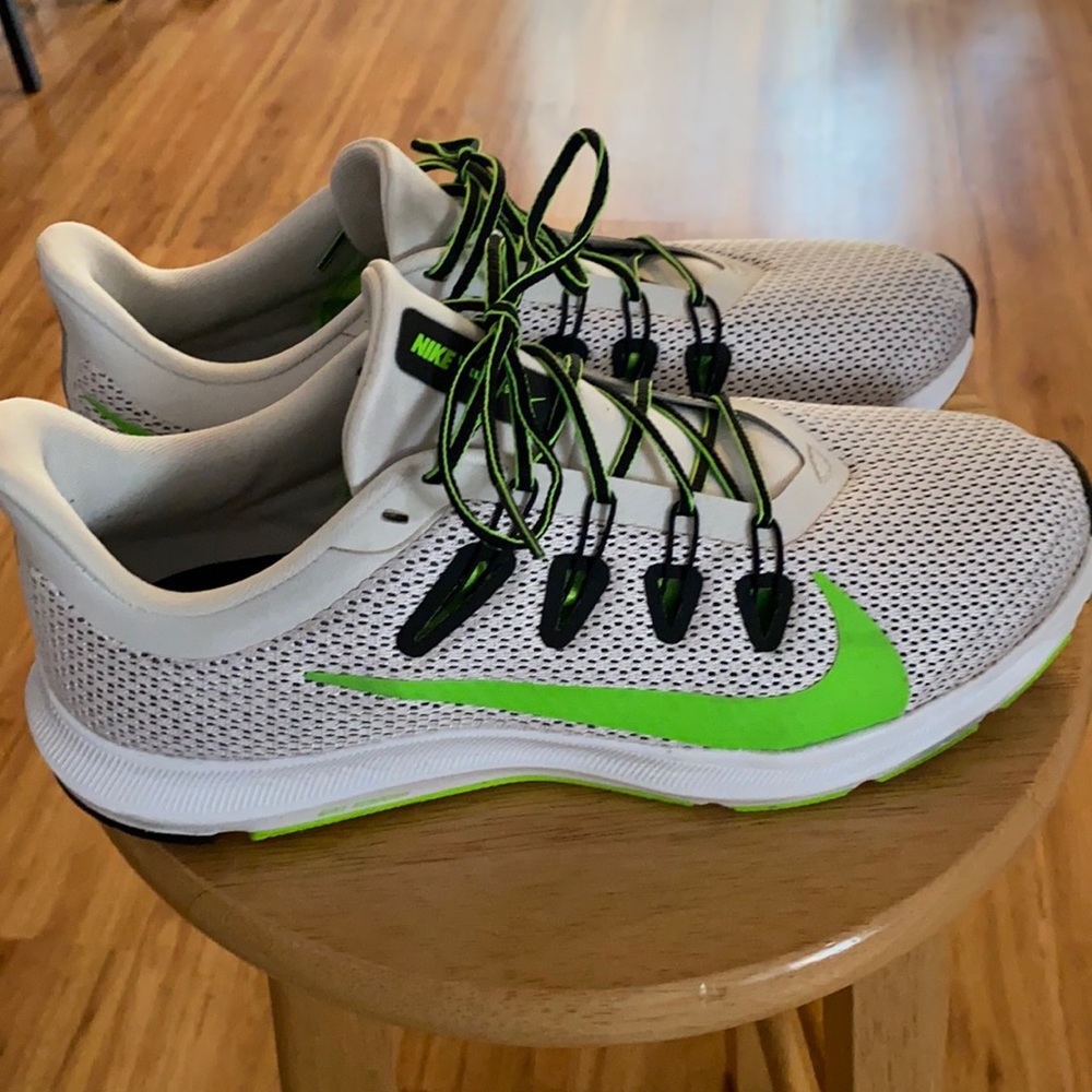 Men Nike Running Shoe
